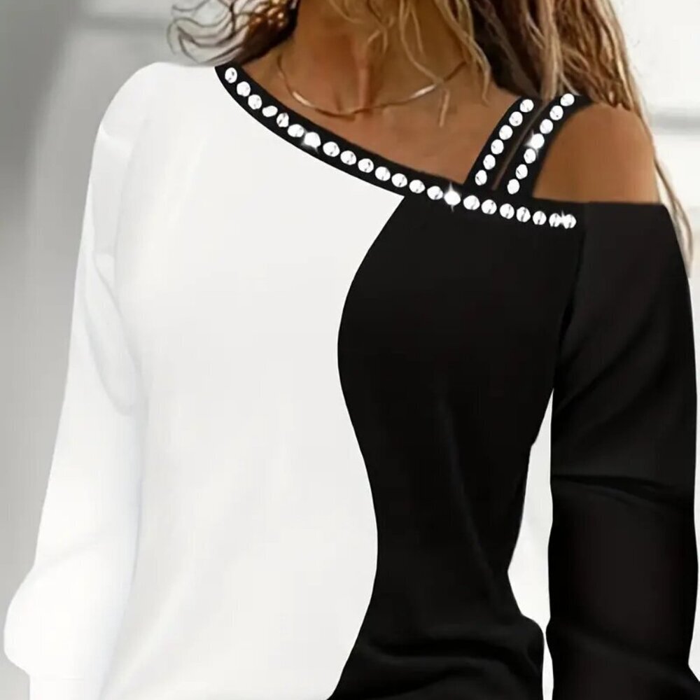 Cold Shoulder Long Sleeve Top (Size: 1X - 3X)